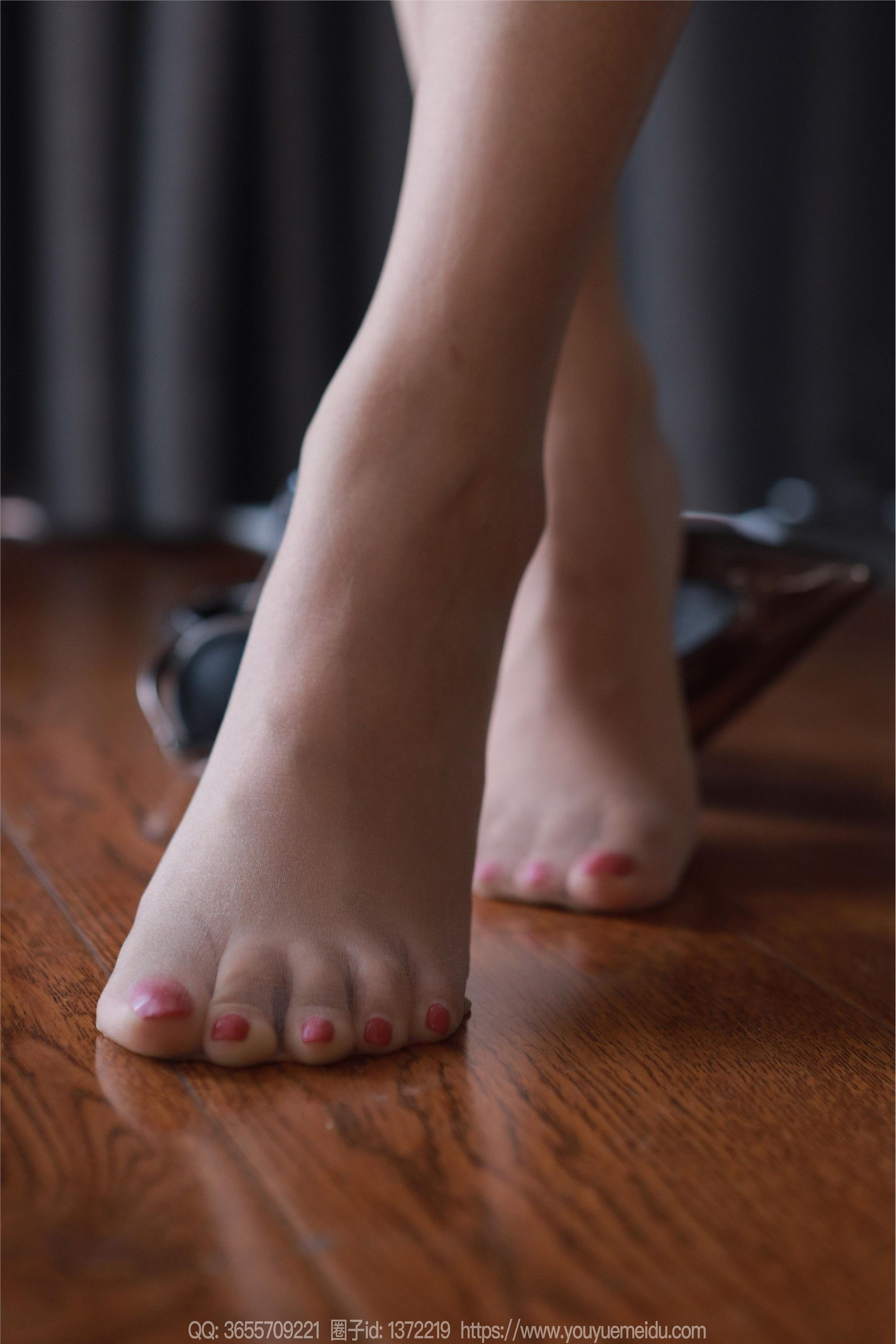 IESS异思趣向  2023.10.27 丝享家 1570 婉萍《艳丽红甲》